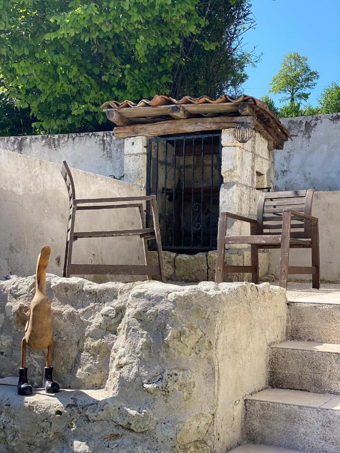 Métairie des Gâcheries Champagne-et-Fontaine Extérieur photo
