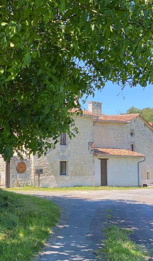 Métairie des Gâcheries Champagne-et-Fontaine Extérieur photo